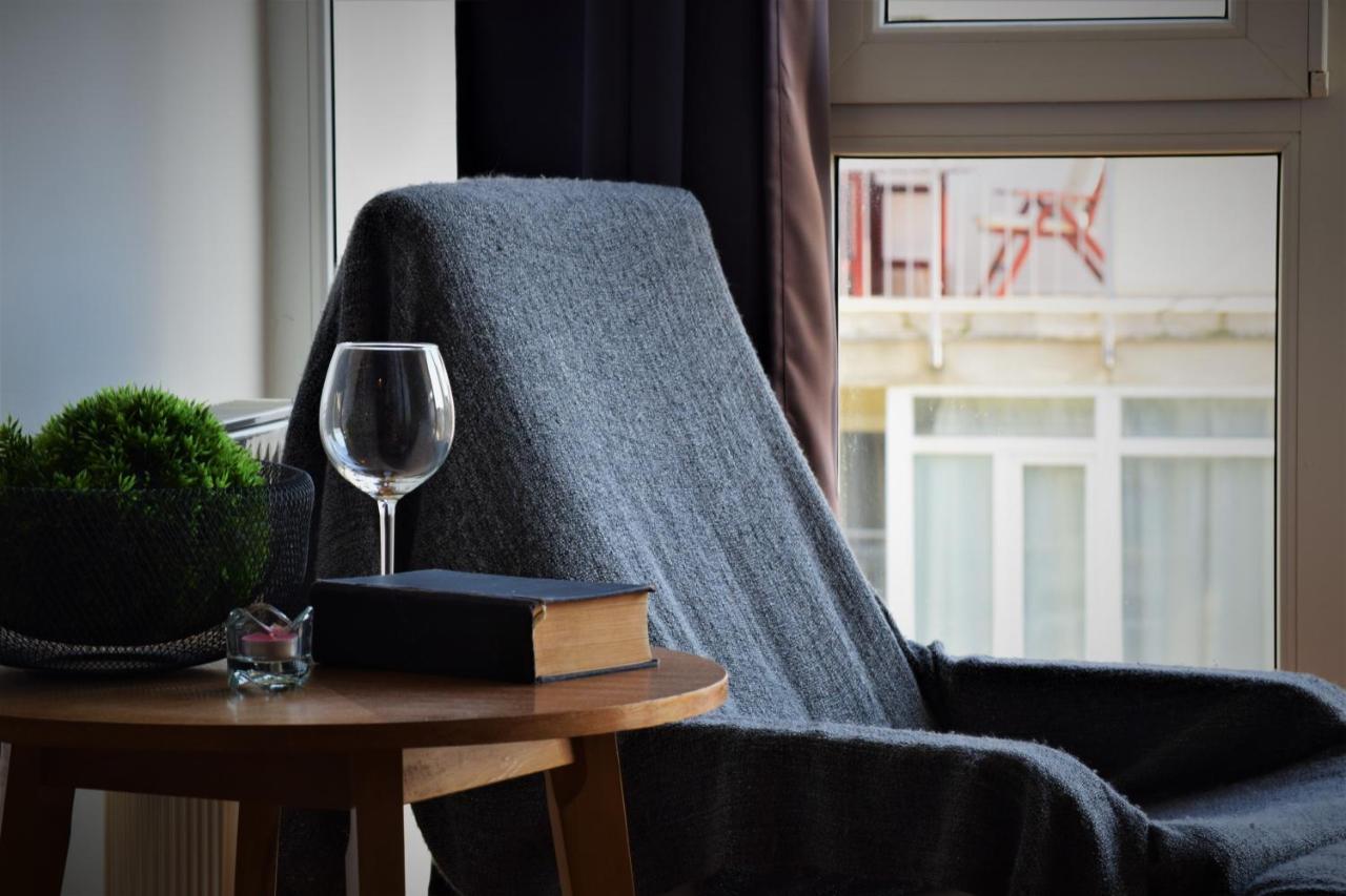 Cosy In Downtown With Free Garage Parking Apartament