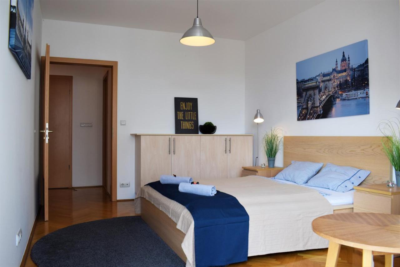 Cosy In Downtown With Free Garage Parking * Budapeszt